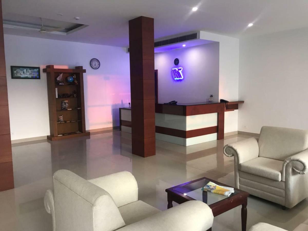 Kallada Sangeetha Hotels Thrissur Exterior foto